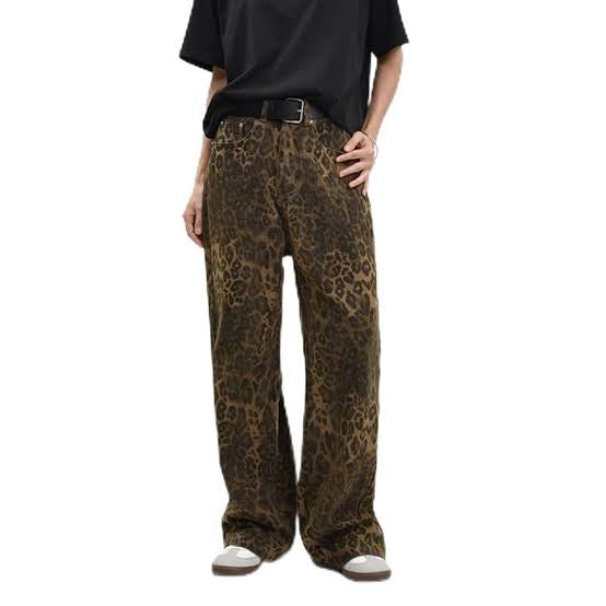 WildFit™ Statement Jeans