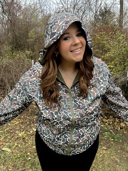CamoMuse™ - Cropped Hoodie